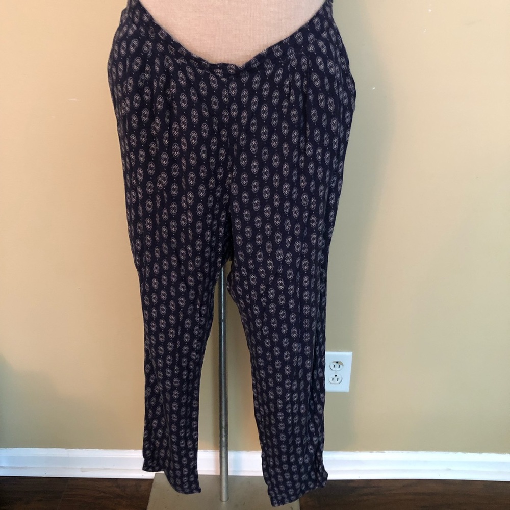 Pattern pants - Picture 2 of 2